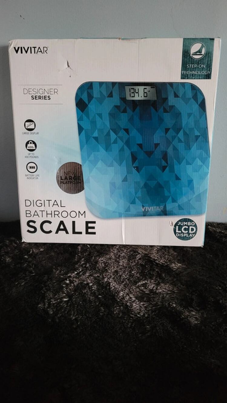 Vivitar Designer Series Digital Bathroom Scale Blue Jumbo LCD 400 lb New